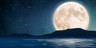 夜晚月亮海面反光唯美旅游简约大气出游展板